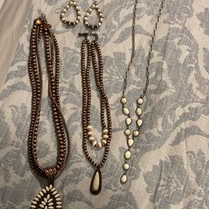 Elegant Brown and White Jewelry Set